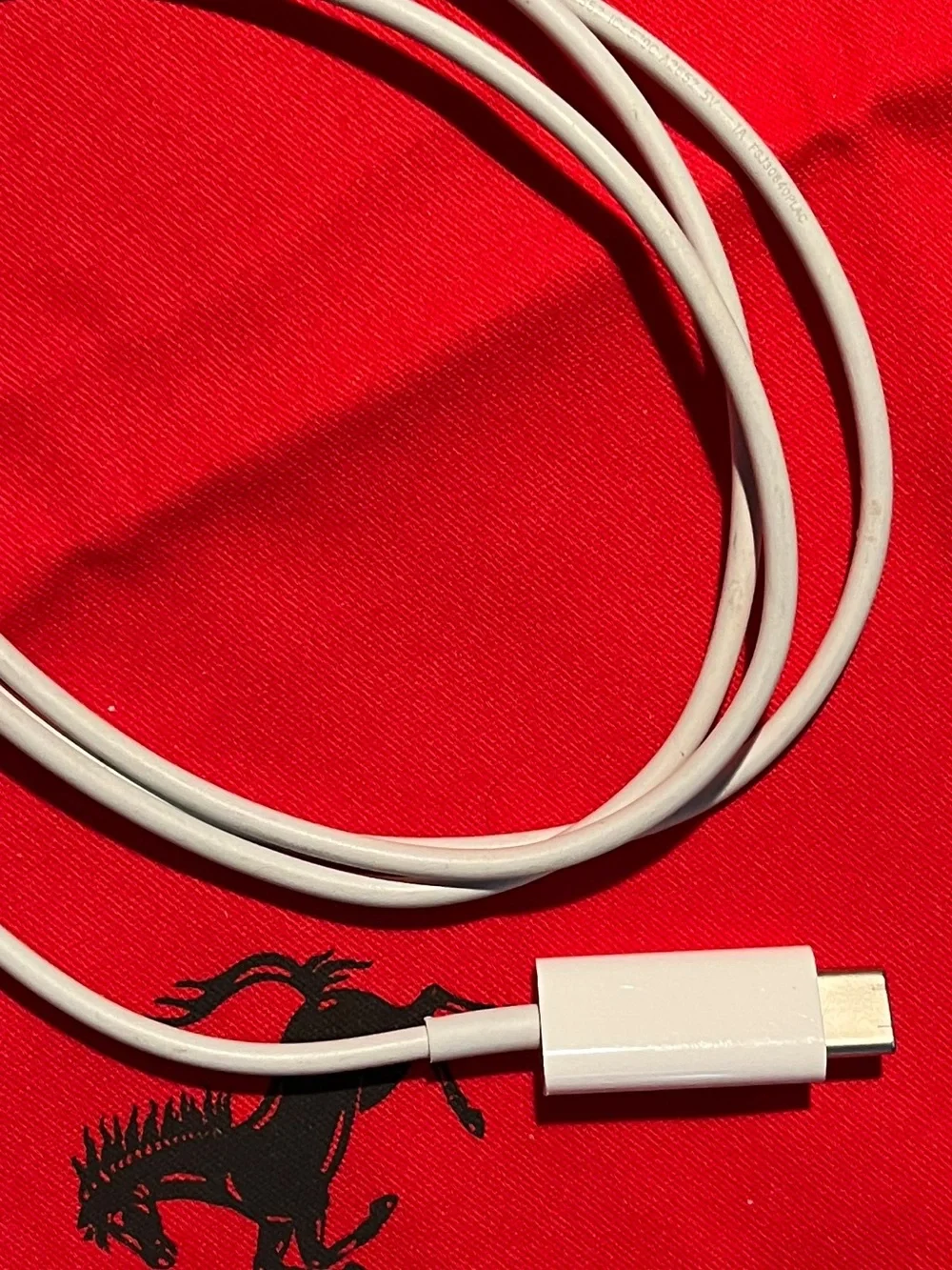 Apple White Magnetic Watch Charger Cable